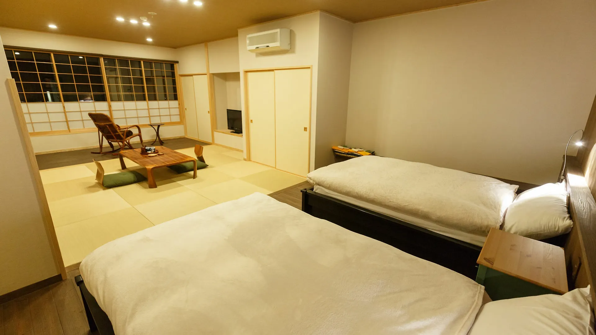 *** 旅館 ホテル 養生館 はるのひかり 箱根町 日本